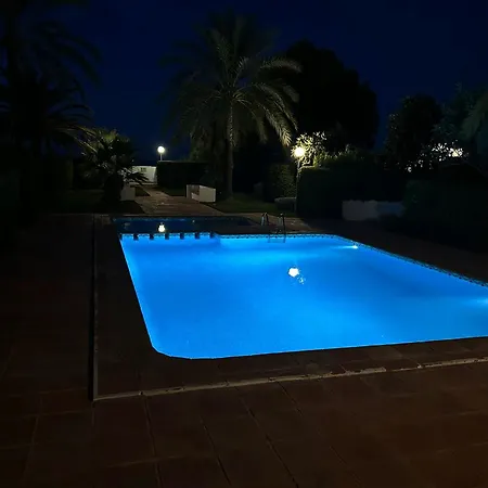 Сasa de vacaciones Reihenhaus Am Mit Pool, Primera Linea Dénia