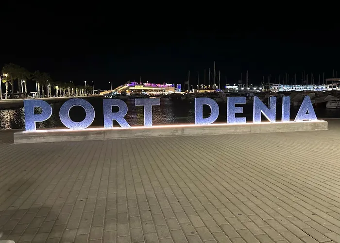 Сasa de vacaciones Reihenhaus Am Mit Pool, Primera Linea