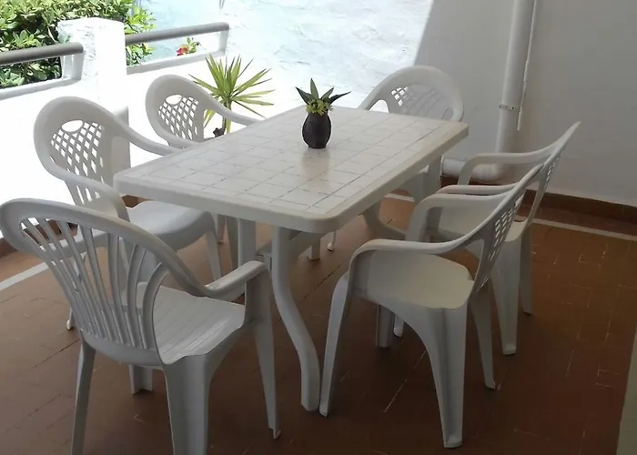 Reihenhaus Am Mit Pool, Primera Linea